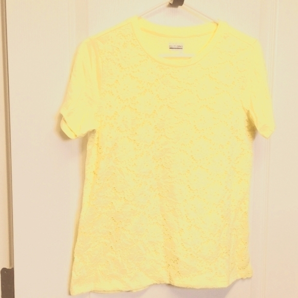 BEAUTIFUL Yellow Lace Front Overlay Blouse - Picture 1 of 3